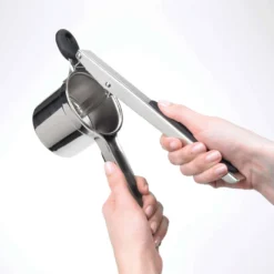 Oxo Good Grips Potato Ricer -Household Items 27113 19283