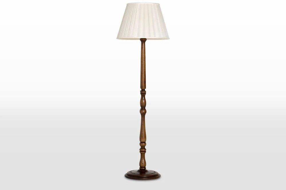 Wood Bros Old Charm Floor Lamp (Oc3186) 1 Wood Bros Old Charm Floor Lamp (Oc3186)