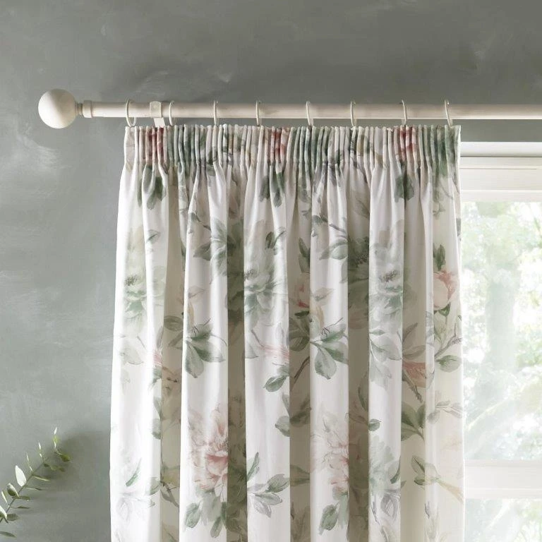 Appletree Campion Green/Coral 66x72 Curtains 3 Appletree Campion Green/Coral 66x72 Curtains - Image 3