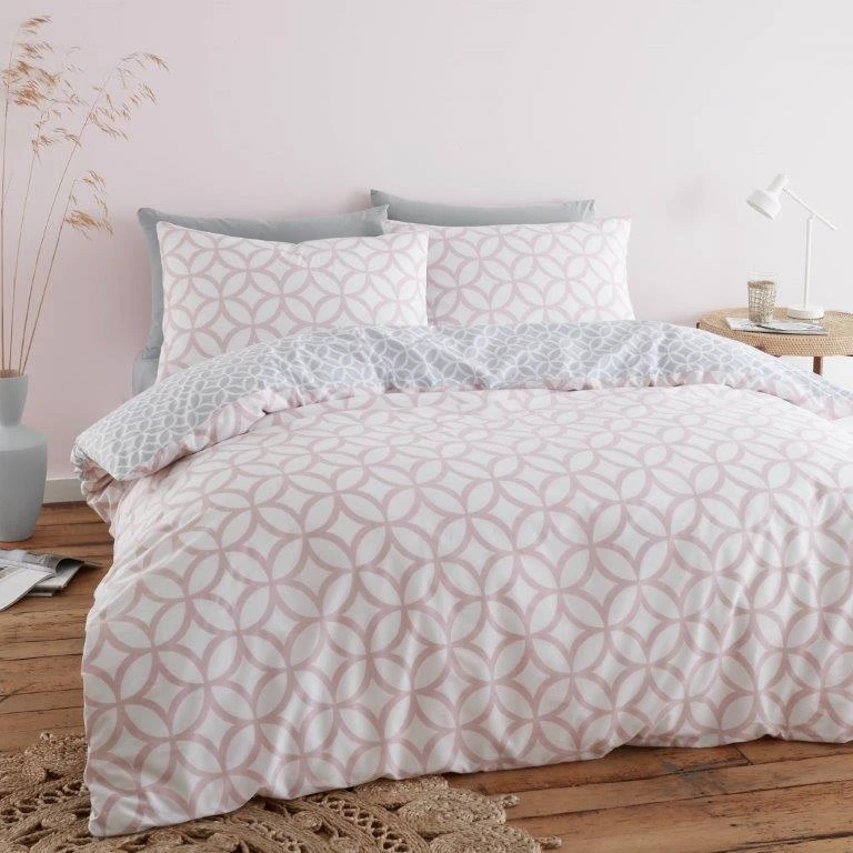 Catherine Lansfield Geo Trellis Pink Duvet Set 1 Catherine Lansfield Geo Trellis Pink Duvet Set