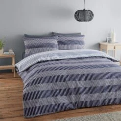 Catherine Lansfield Lines Navy Duvet Set